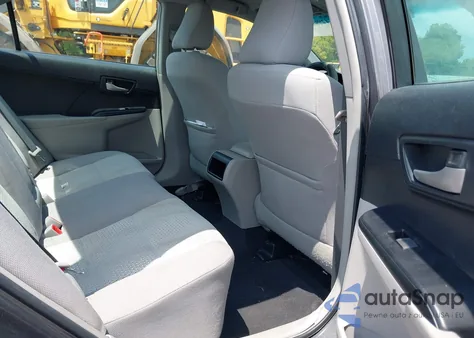 2014 Toyota Camry Le z USA, uszkodzony, nr VIN 4T1BF1FK1EU776946